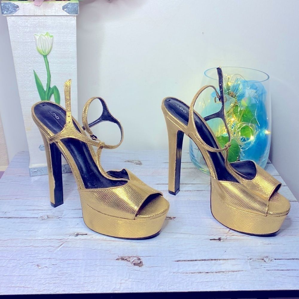 🌷ALDO🌷 GORGEOUS Gold Platform Stiletto Heels NWOT - Picture 11 of 11